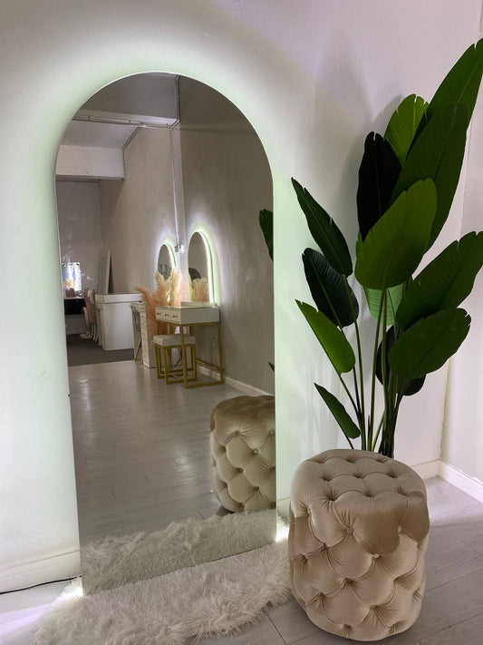 Ootd - Arch Backlit